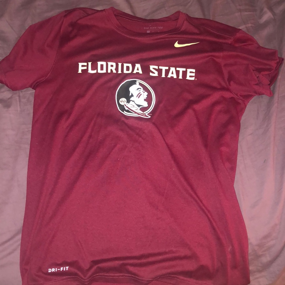Florida State T shirt.